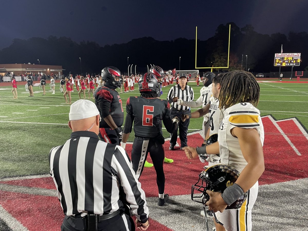 TNF tonight in UC.

A conference-deciding matchup as <a href="/Monroe_Redhawks/">Monroe Redhawks Football 🏈</a> take on <a href="/ForestHillsFBNC/">Forest Hills Football</a> in what looks to be an exciting matchup. 

<a href="/BahakelSports/">Bahakel Sports</a>