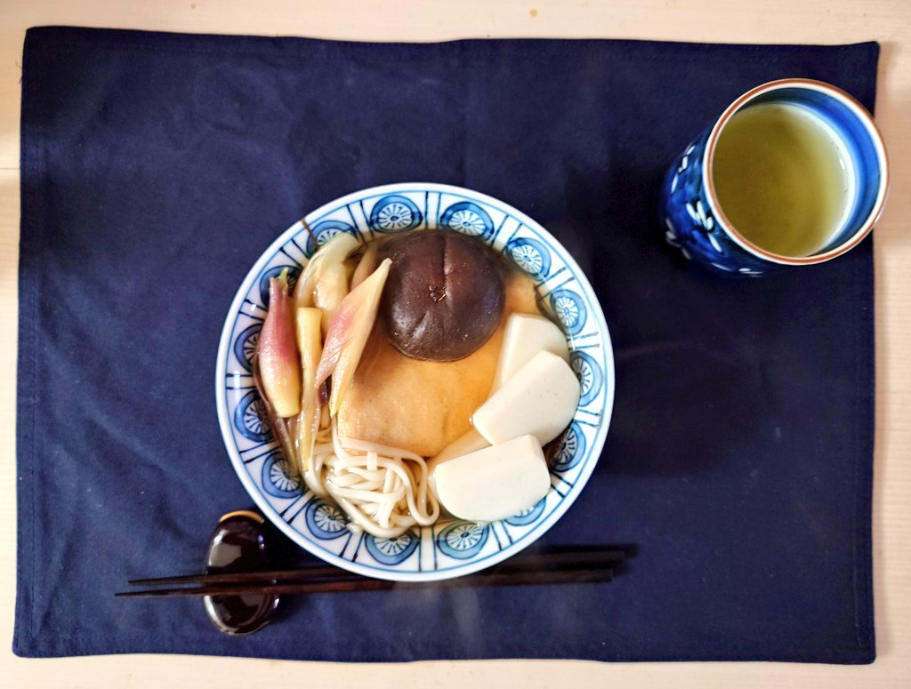 見つけた方はラッキー 焙り出し 鱗文 みつ豆鉢 horiguchiitsuko on X