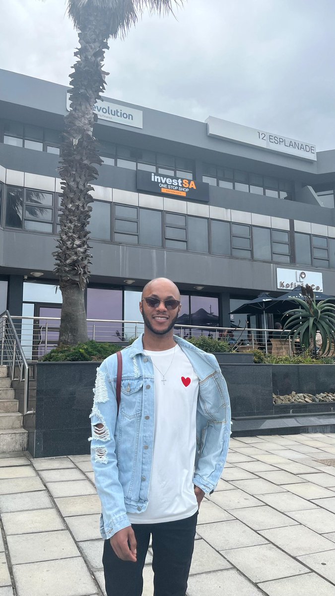 Cee_M2's tweet image. 