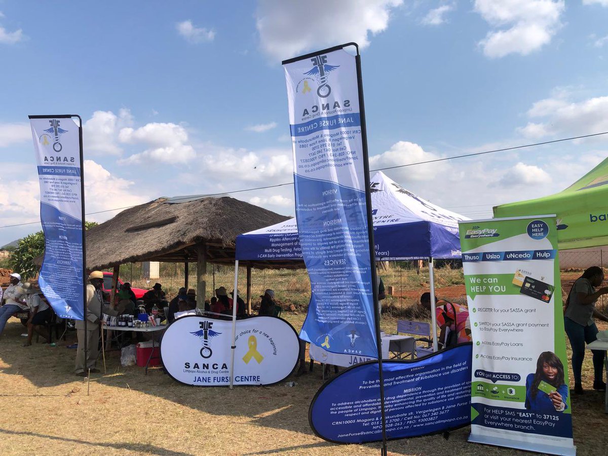 💚 A well-informed community — that’s what we’re preaching! 🙌
All things #OCSOBER at Sekhukhune TVET College — empowering students to say yes to knowledge &amp; no to substance abuse! 🚫📚
#SANCAOnTheMove #OCSOBER2025 #YouthEmpowerment #StaySoberStaySmart