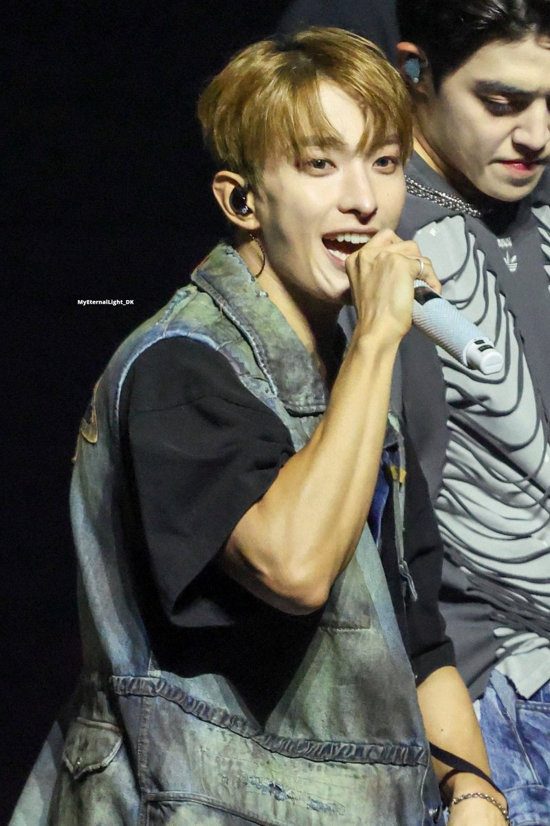 MyEternalLight_DK tweet media