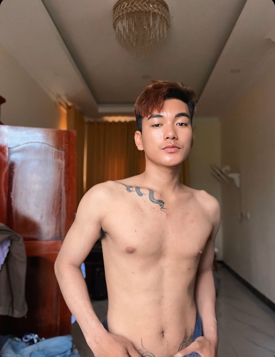 ចរណៃ🏳️‍🌈 tweet media