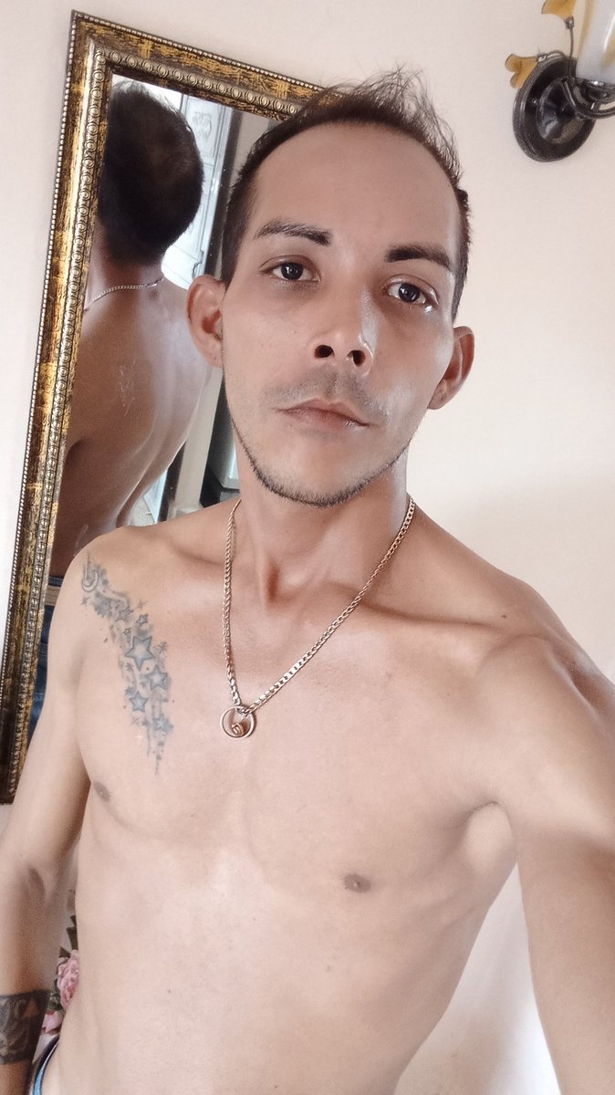 Yohan tweet media