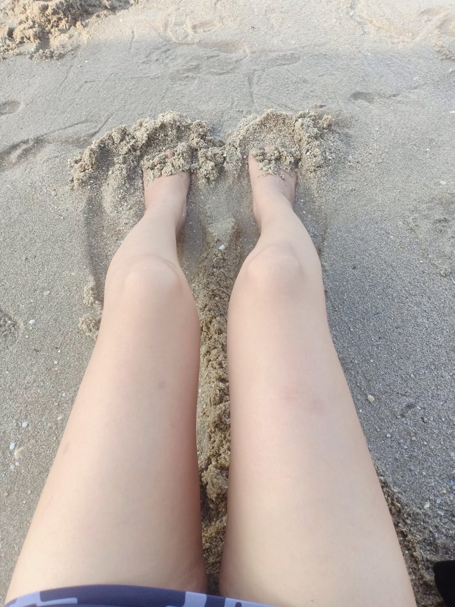 อยากโดนเยด..ริมหาดก้อดี.ป่าอ้อยก้อได้😝.Outdoor
😁😁คิดแล้ววววววหิว😝😝😝
#ชายเดี่ยว #ชายเดี่ยวช่วยคู่ #สวิงกิ้ง #สวิงกิ้งคู่แท้ #คู่แลกไม่แลก #หญิงเดี่ยวช่วยคู่