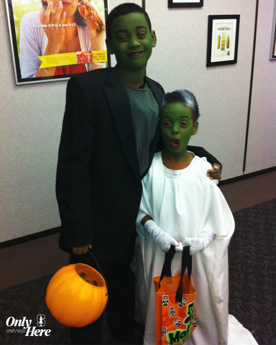 Little <a href="/_lologreen/">Lauren Green</a> took Halloween very seriously 🎃