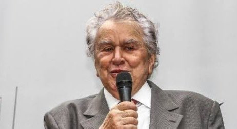 Desde 2010 pra cá, o São Paulo…

❌ Brasileirão: Disputou 15x, ganhou 0.
❌ Libertadores: Disputou 9x, ganhou 0.
🏆 Copa do Brasil: Disputou 14x, ganhou 1.
🏆 Paulistão: Disputou 15x, ganhou 1.

O São Paulo GANHOU UM PAULISTÃO EM 15 ANOS… P A U L I S T Ã O!!!!

Que vergonha!