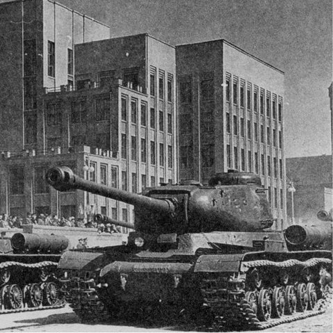 Tank Archives tweet media