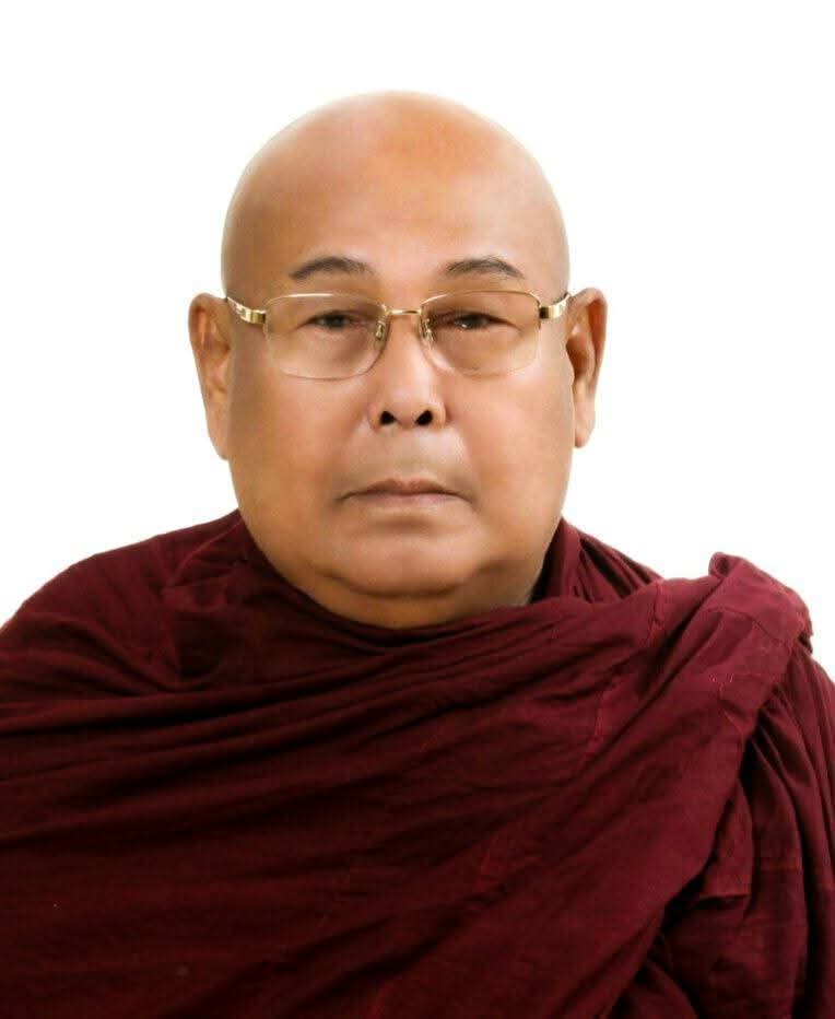 डा.भीमराव अम्बेडकर के धम्मदीक्षा गुरु पूज्य भदन्त चन्द्रमणि महास्थवीर के सुयोग्य उत्तराधिकारी पूज्य भदन्त ज्ञानेश्र महास्थवीर जी, अध्यक्ष, कुशीनगर भिक्खु संघ का लगभग 90 वर्ष की आयु में आज देहावसान हो गया है। देश-विदेश में फैले उनके अनुयायियों में अपार शोक एवं दुःख व्याप्त है।🙏