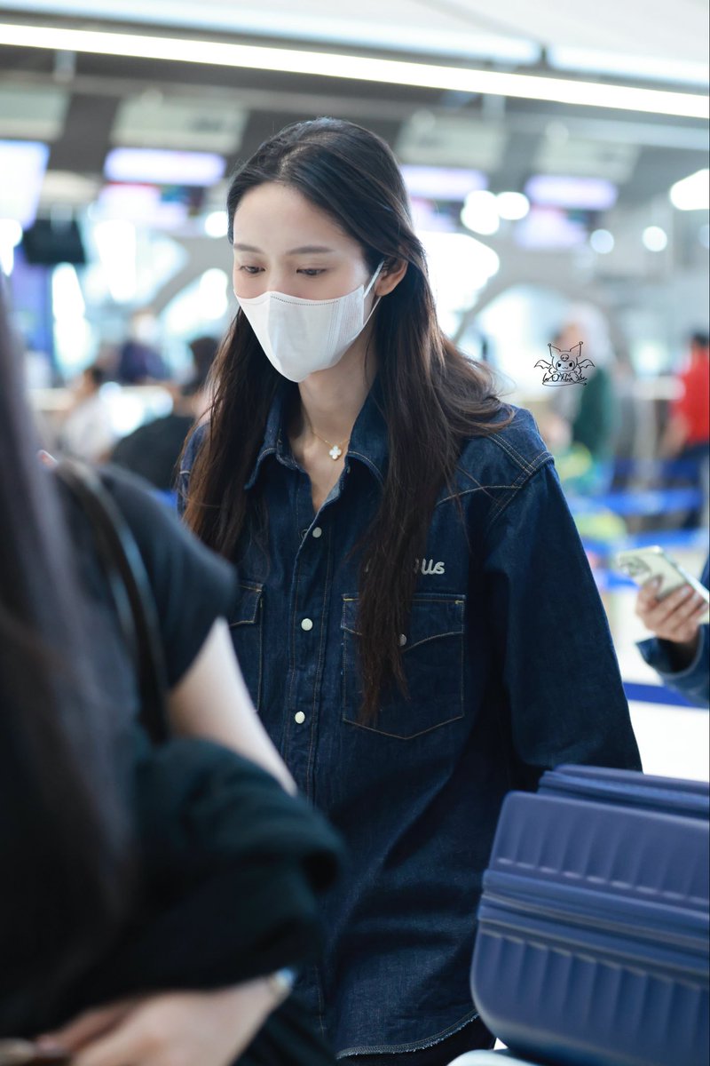 LookmBaby's tweet photo. Oh～the bear is haunted. What a handsome match.😎😗

#HarmonySecretFansign
#ลูกหมีซอนญ่า #LMSY 
#LMlookmhee
@Lookmheewang https://t.co/HEb9JSQKXq