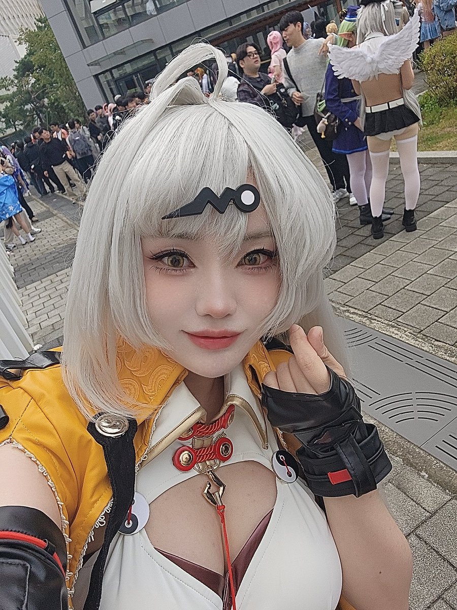 [251026] 수원 코믹월드
젠레스 존 제로 - 의현
Model : <a href="/Jian_cos/">쟌/ジャン</a>