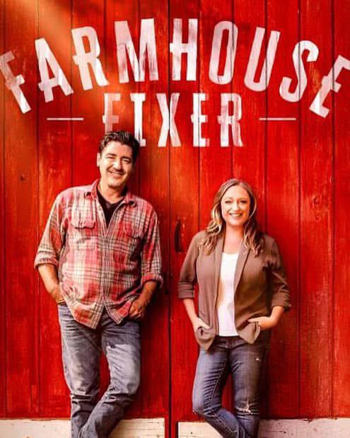 blockhead09's tweet image. Having the best time doing my residency in Vegas with NKOTB. A lot of you have been asking about the future of Farmhouse Fixer.
I am sad to say HGTV has decided not to move forward with another season. While I'm still processing the reasons that led to their decision