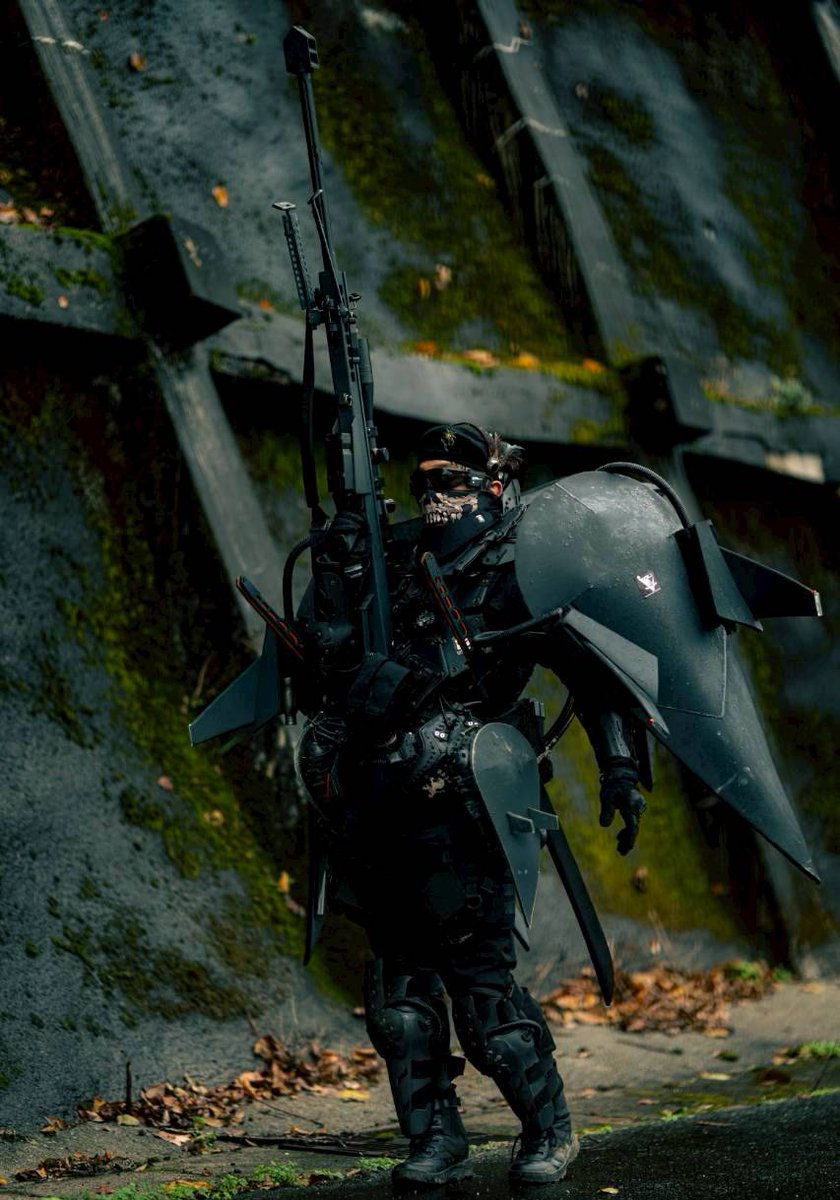 ⚔️🌚RAY/D/FUSE🌚⚔️ tweet media