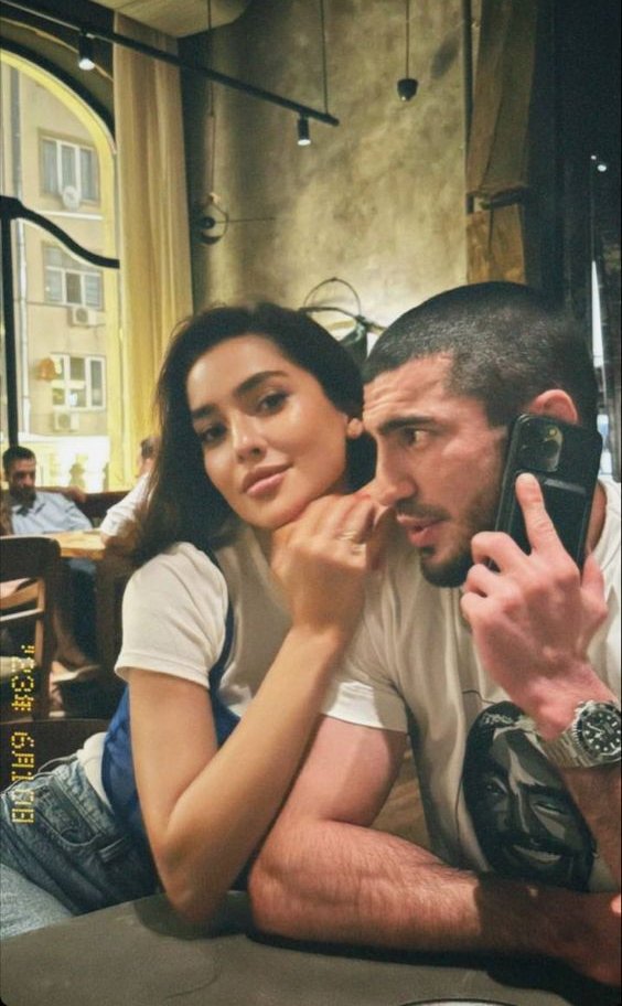 IllimitableMan_'s tweet image. How To Spot a High Value Woman:
If you want to keep wasting your time with low value women, ignore this