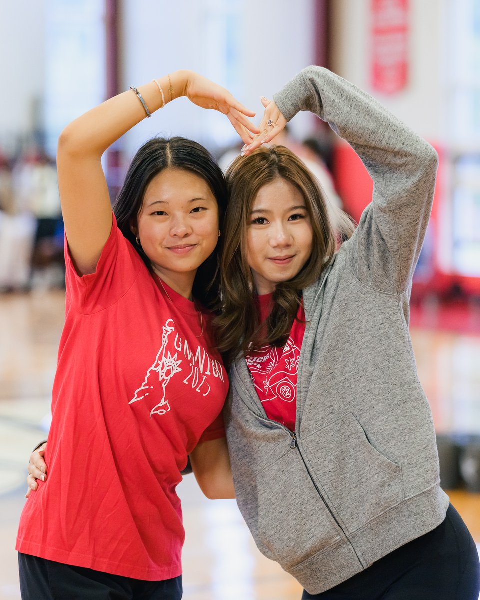 knoxschool's tweet image. Some moments at Knox are planned. Others happen in the in-between: across campus, in the lab, on the stage.

Curiosity is our default. Confidence grows here. Community thrives here.

Students discover who they can be… and go further.

#KnoxSchool #EngageElevateExcel