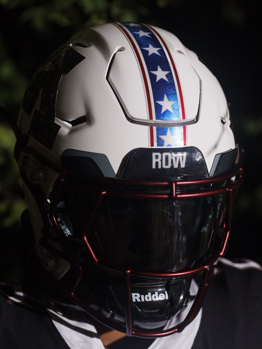 Saturday’s game is the annual Salute to Service Members game!

All helmets will feature a red, white and blue stripe 🫡 #RTB #SkiUMah #Gophers