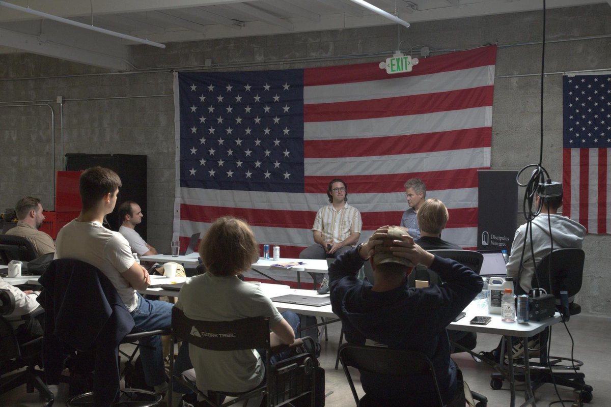 Bold ideas and unparalleled talent in this room.
El Segundo, CA 📍🇺🇸 @jakobdiepen @DiscipulusVe