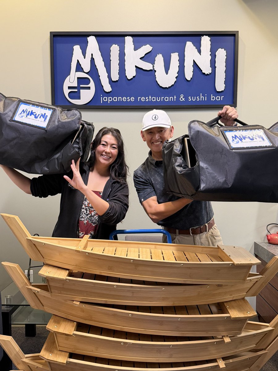 MikuniTaro's tweet image. Jenny, our bilingual Catering Manager, has been even more amazing than I could have ever expected! Thanks to her, our catering, drop-offs, and special events have run flawlessly. 🙏🏻 

#Mikunisushi #Grateful #Catering