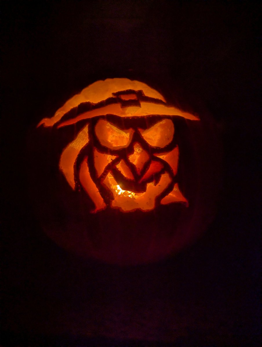 DerekRubyShow's tweet image. Halloween pumpkins are ready. #Halloween2025