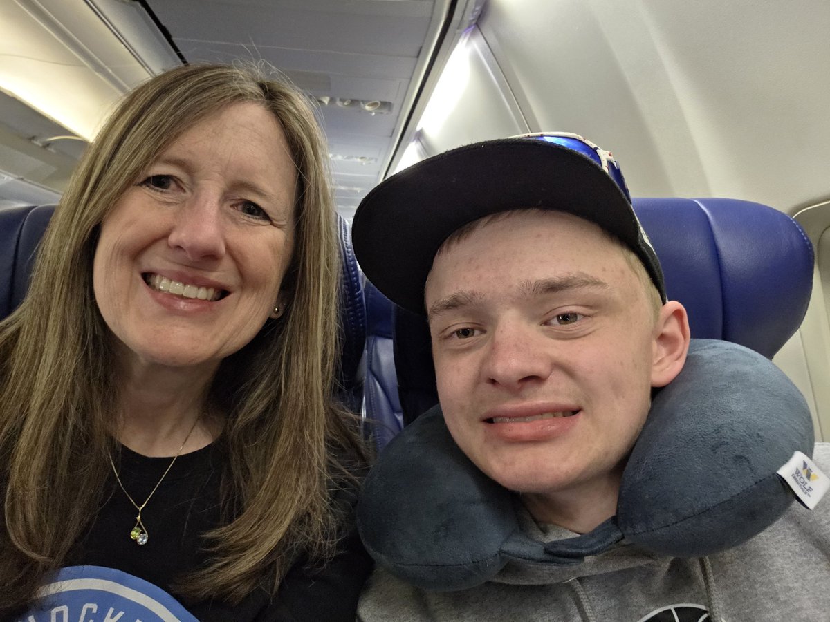 Hockey_NF_Mom's tweet image. So thankful to have planned this months ago. It will be good to hear engines roar and not much else. 

@NASCAR 

#imwithTravis #MoreNotLess #ikNowaFighter #alwaysracing #EndNF #NASCAR #ChampionshipWeekend #NASCARChampionship4