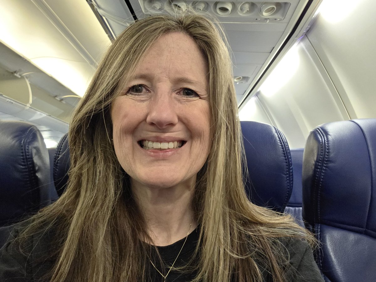 Hockey_NF_Mom's tweet image. So thankful to have planned this months ago. It will be good to hear engines roar and not much else. 

@NASCAR 

#imwithTravis #MoreNotLess #ikNowaFighter #alwaysracing #EndNF #NASCAR #ChampionshipWeekend #NASCARChampionship4