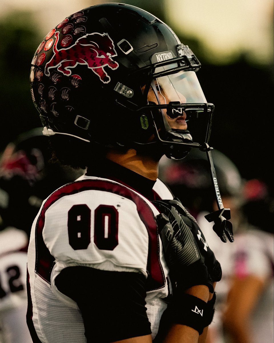 LockhartLionsFB's tweet photo. In the moment. 🔐 

#TCC #PRIDE @Coach_Maldy 
Powered by @inhousemediatx #BuiltWithin https://t.co/sSNXYZ4ZwA
