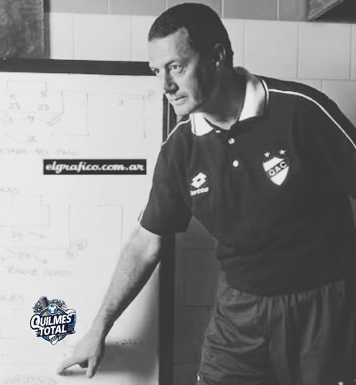 ME VOY

Hace un año tuve una idea: crear un espacio donde los hinchas de Quilmes pudiéramos hablar de fútbol. 
Solo dos locos enfermos de Quilmes me siguieron en esta aventura: @27cervecero1887 y <a href="/elJediCervecero/">Jedi QAC 🇫🇮💙🇦🇷</a> .

La misión era clara: darle voz al hincha, acercarlo al club de