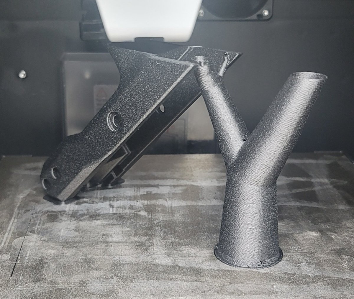 It's always nice when the designers give you a 45 degree angle to allow you to "air print" the part. The finish is always nicer though warp can be an issue. This is sunlu PA12-cf on a Qidi q1 pro.

Thanks <a href="/unseenkiller1/">unseenkiller</a> . I know you said to print it flat in the Readme, but I am