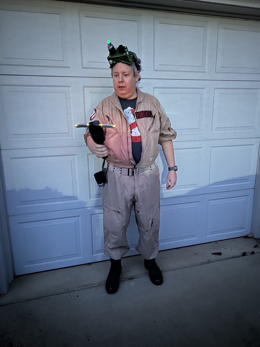 chrisfabo's tweet photo. @montroseis I'm gonna patrol my neighborhood for any wayward class-5 roaming vapors. https://t.co/UyM5FBTXfI