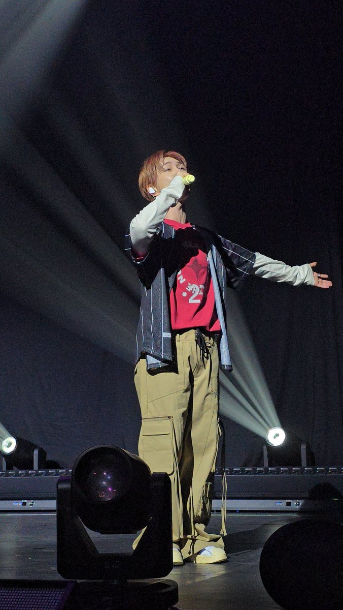 shawolfreakey's tweet image. 11 years waiting for you 🥰❤️
Thank you for existing in this world.
#온유 #ONEW #オニュ
#ONEW_THE_LIVE_PERCENT 
#온유더라이브퍼센트_상파울로
#ONEWTHELIVE_SãoPaulo