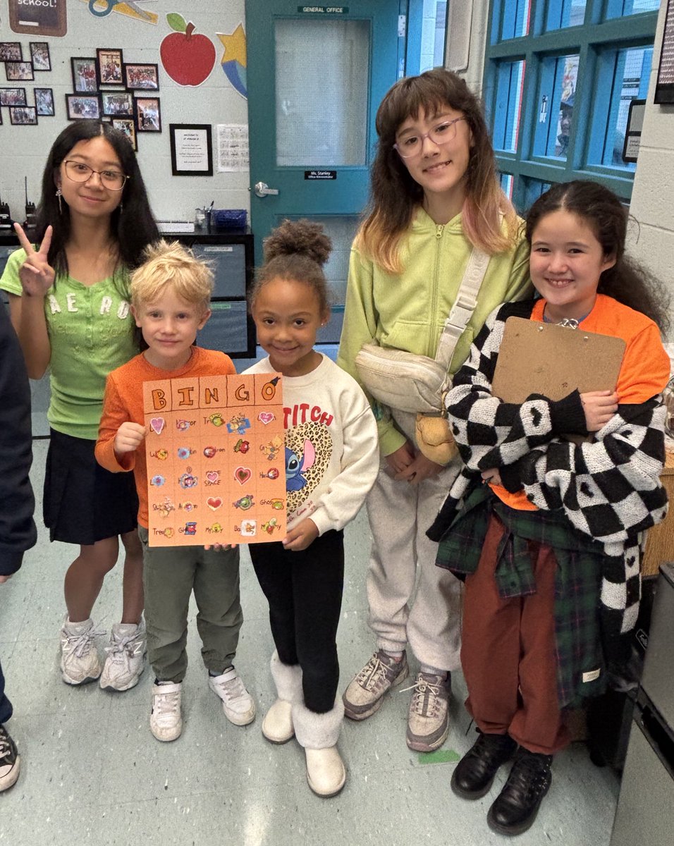 StAnselm_TCDSB's tweet image. It was Halloween Bingo fever at St. Anselm! Thank you, Student Leadership Team, for an exciting contest and congratulations to Ms. Edwards’ class for being our BIG winners! @tcdsb @floracifelli