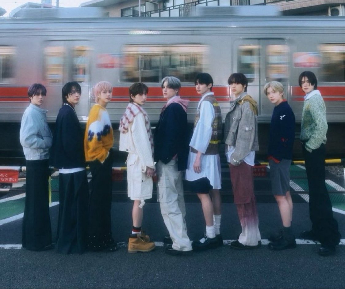 wenoluvrr's tweet image. hi!! i am looking for new luné #moots !!

#lunétwt | #lunéville

⋆˙⟡ 21, she/they, eng/日本語
⋆˙⟡ 18+ 
⋆˙⟡ not a new luné 
⋆˙⟡ ot9 » nekoz biased!!!! :D
⋆˙⟡ multi, but this acc. is for the teamies!