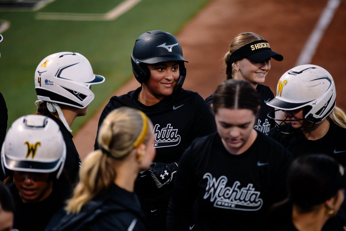 After 5 full innings:

BCC 0, WSU 4