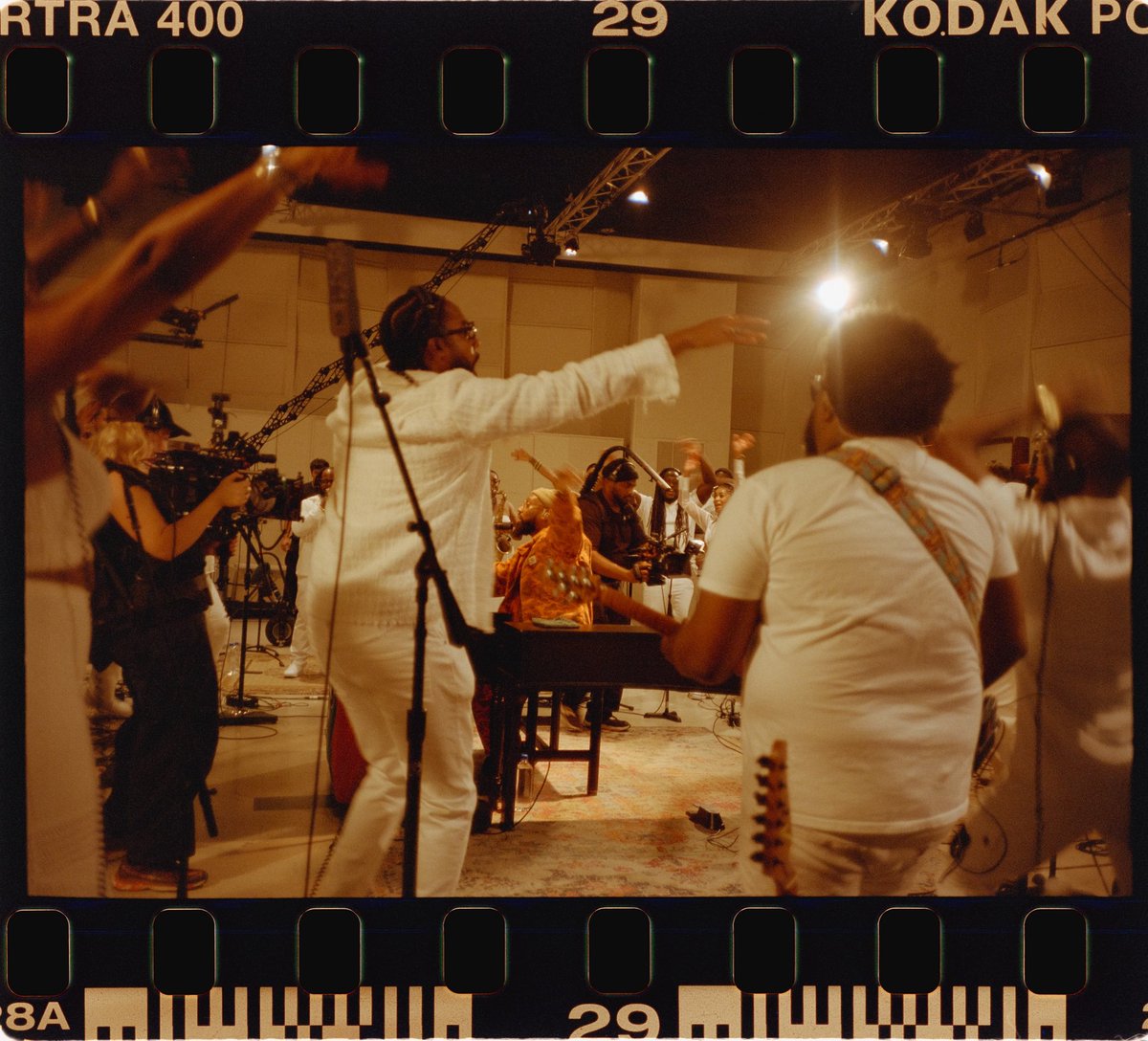 PJMORTON's tweet photo. Preciate yβall for tuning in to the #CapeTowntoCairo Live premiere! Watch the replay now: https://t.co/OSNLi9EGA8
#CTTCLive will be out everywhere at MIDNIGHT: https://t.co/MO7loFQhV7 https://t.co/1IOIGeCy6C