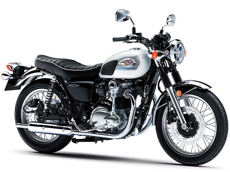 【K】 1:24 Calsonic Skyline GT-R (R33) - 24184 | TAM24184 | Tamiya