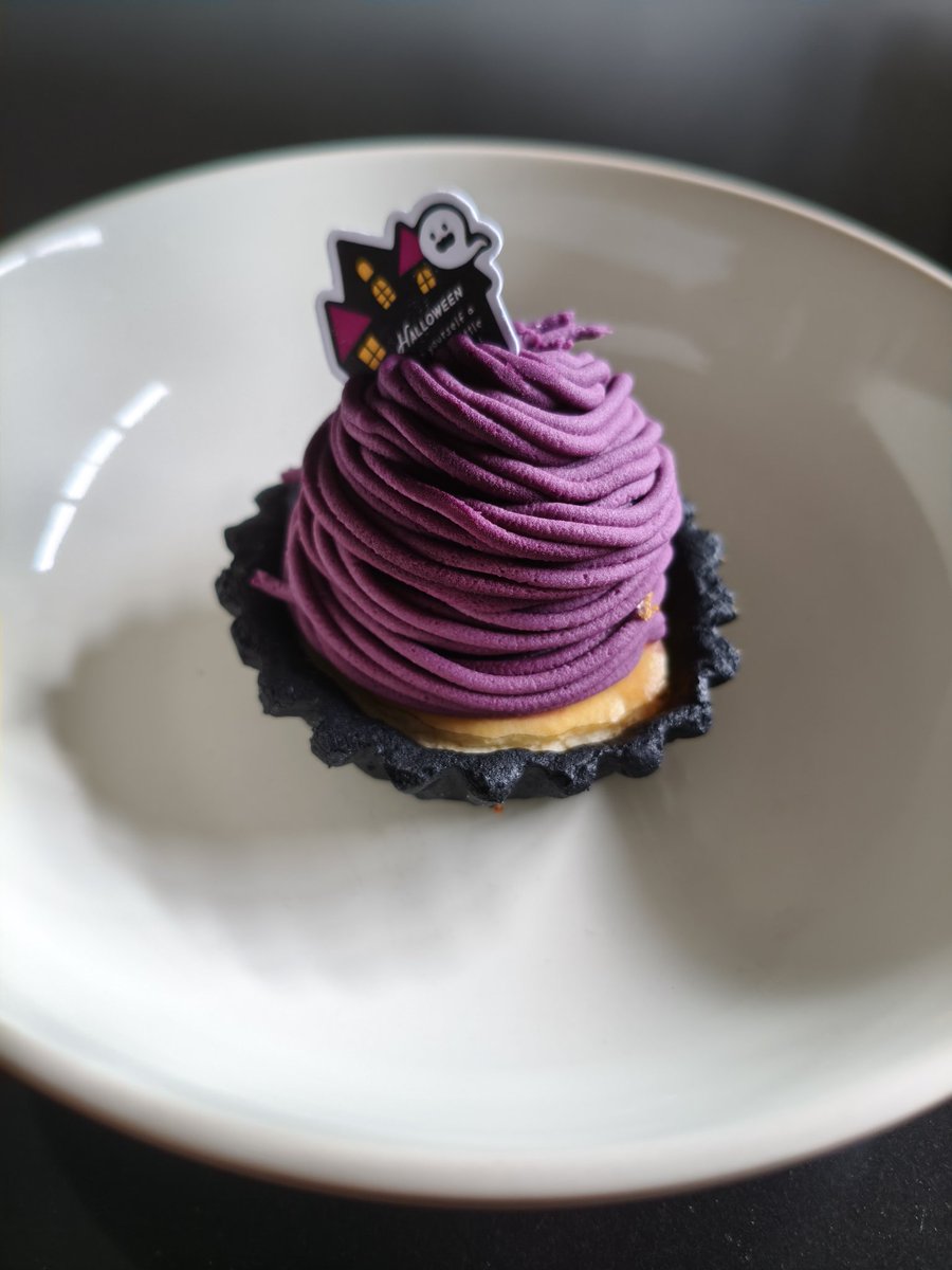 sweetredbin's tweet photo. purple still reminds me of you..
may our life always be full of treats! https://t.co/UKJ5r18llQ