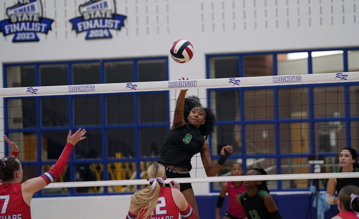 KilleenISD_'s tweet image. BI-DISTRICT CHAMPS! 
Ellison defeated Midlothian Heritage in comeback fashion 27-25, 18-25, 17-25, 25-13, 15-9 in a Class 5A Division II first-round match Thursday in Robinson!!! Congrats, Lady Eagles!!! #WeAreKISD