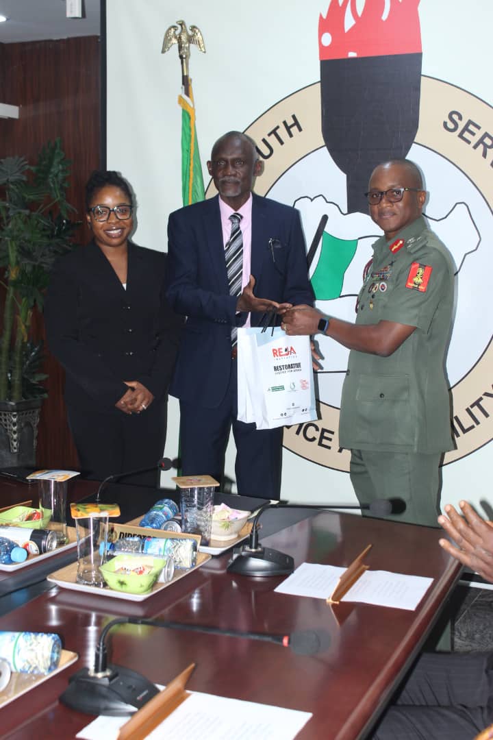 Earlier today, the Director General of the Legal Aid Council, Aliyu Bagudu Abubakar, led a powerful delegation of management and staff of the Council which pay a Courtesy visit to the Director General of the National Youth Service Corps (NYSC), Brigadier General Olakunle Oluseye