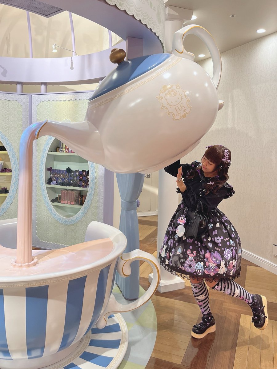 퓨로~
키키라라 스튜디오 몇년전 갔을때보다 너프되서 충격🥺