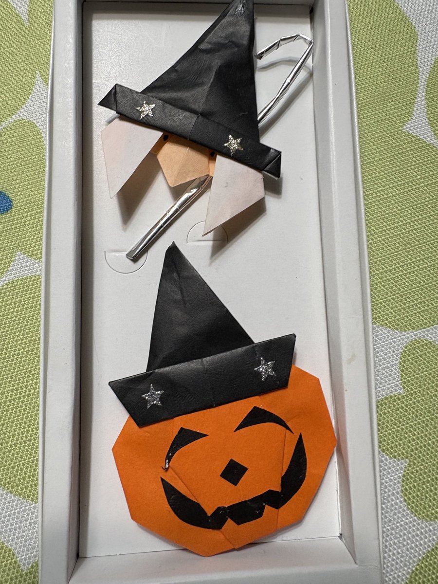ハロウィン　グッズが我が家にも。楽しいですね。今夜の澁谷はどんな事に？？？
