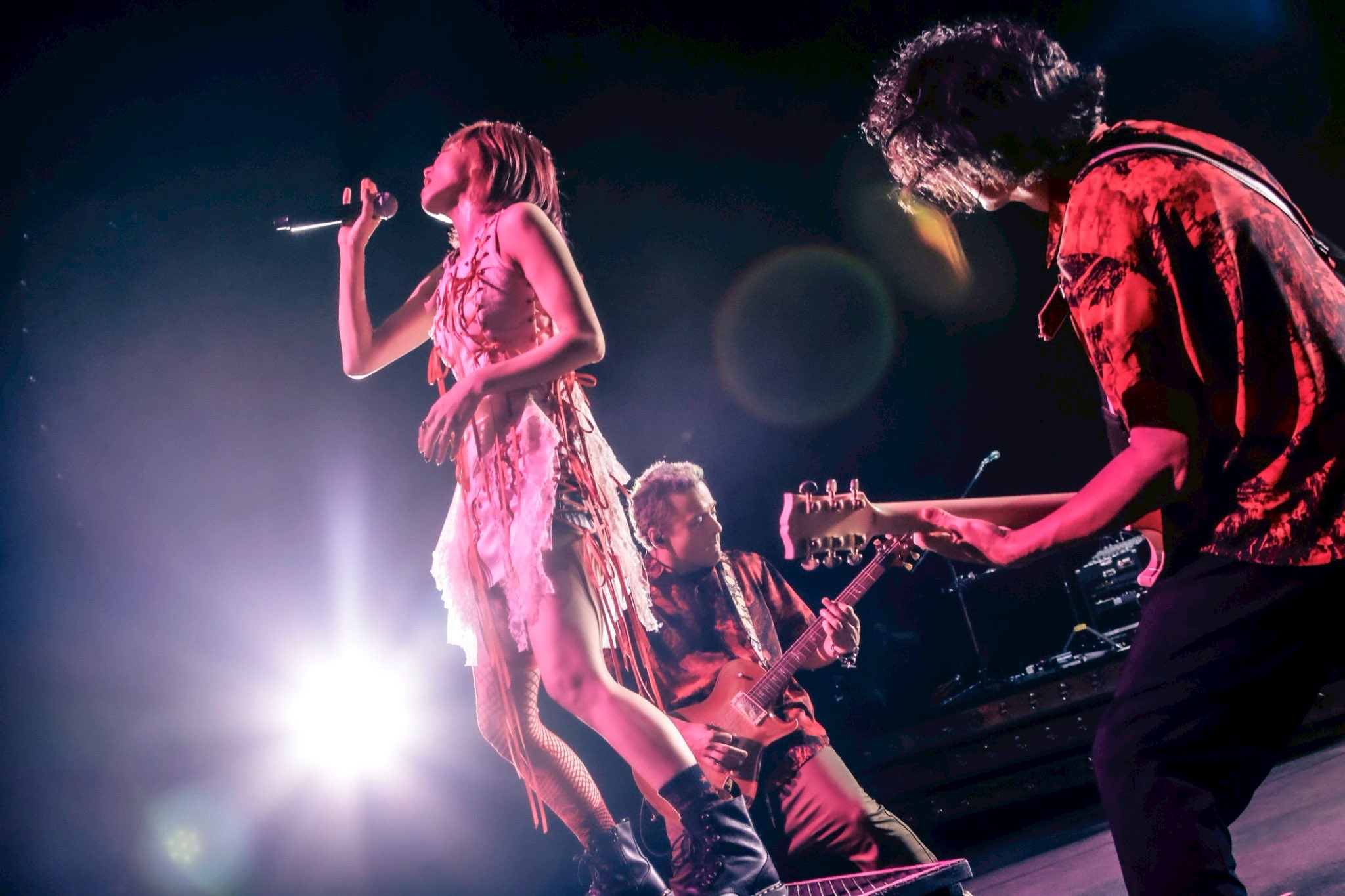 G4jSRX6a8AItyH0?format=jpg&name=large