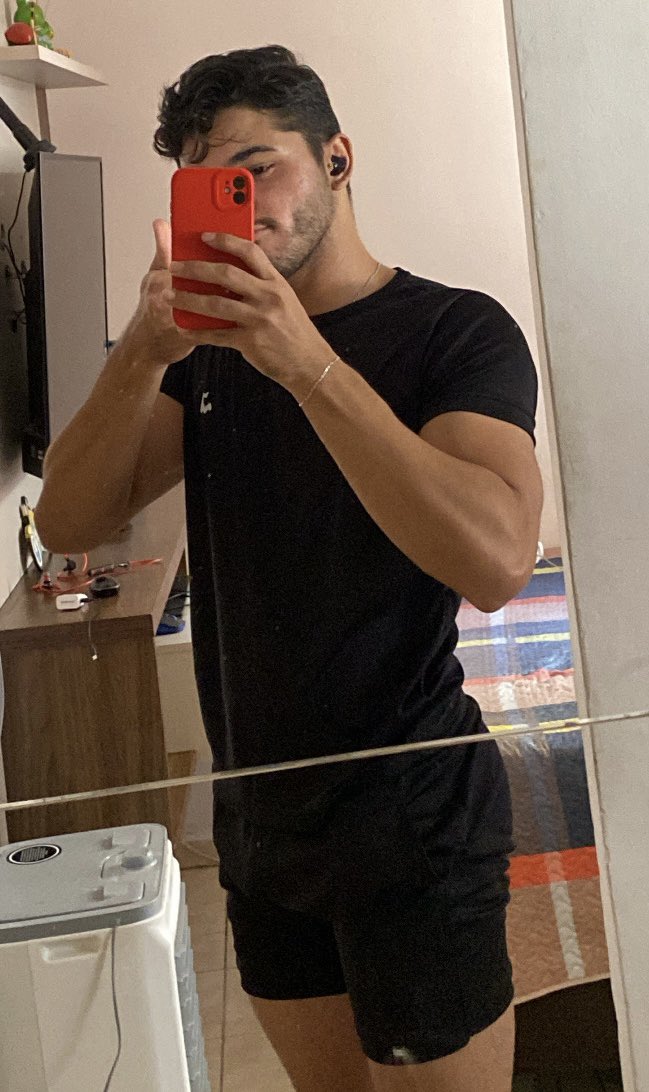 phaadru's tweet image. 