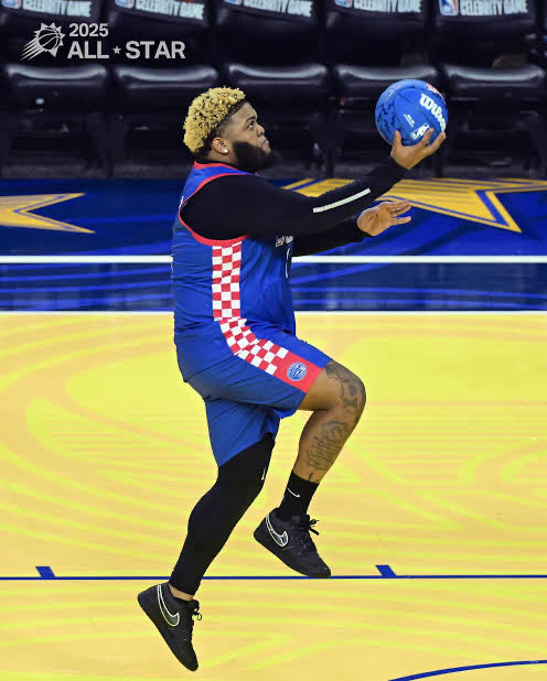 Jasper Johnson
3-10 on FG 🧱
1-6 on 3pt 🔥🔥
3 fouls 🫨🫨
2 TO 🥵