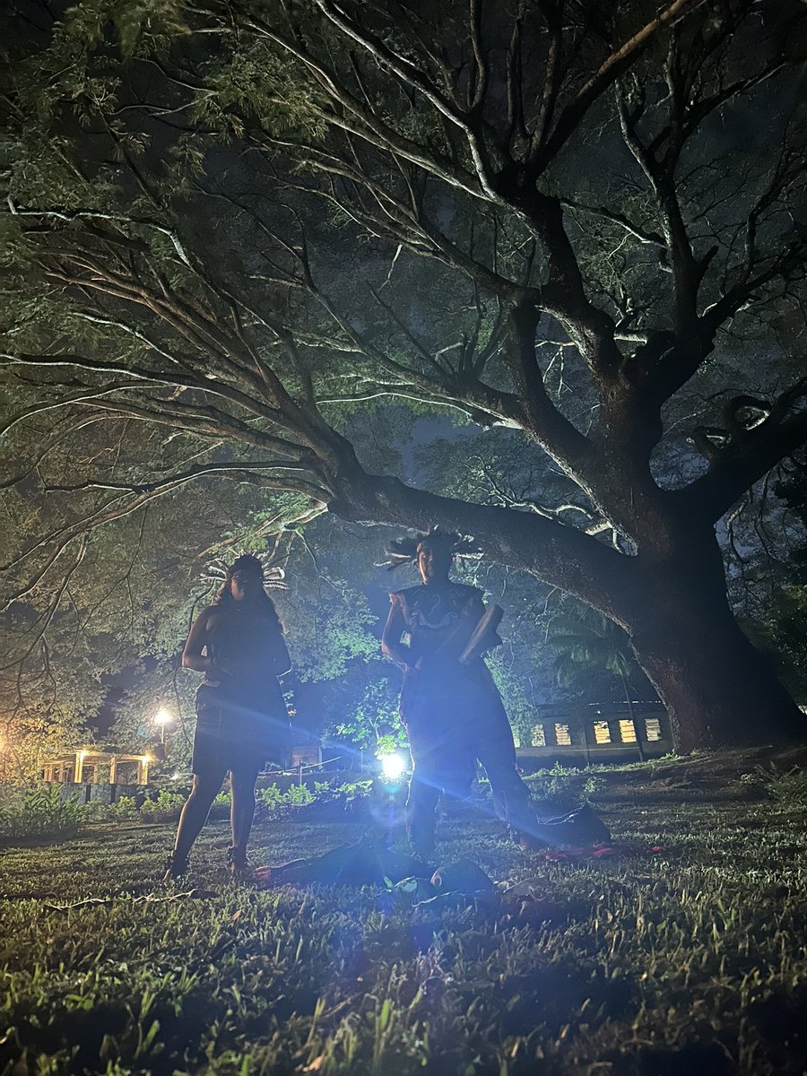 Actividad 2.

Exposición al aire libre: "La muerte en la cultura indígena" a cargo del maestro Amílcar Ramírez.
(Jardín Tunalyucán)