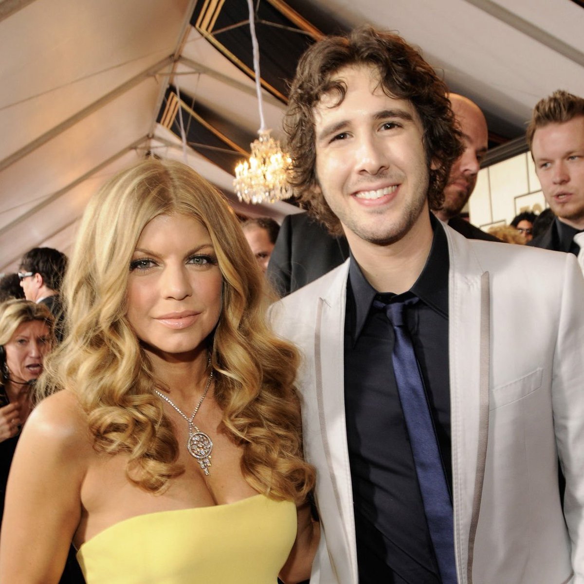 iheartfergie's tweet photo. #Fergie and #JoshGroban arrived to the 50th Annual #GRAMMY Awards at the #StaplesCenter on February 10, 2008 in #LosAngeles, #California. https://t.co/51cxgJA2mK