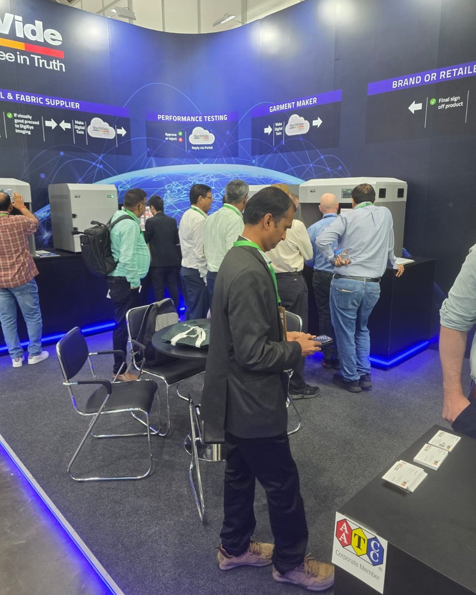 VeriVide's tweet image. Today is the final day and we can&apos;t wait to share even more colour expertise, give live demonstrations and answer your colour questions

📍 Hall 3, Stand B201 | 28–31 October | Singapore EXPO

#ITMAasiaCITMEsg2025 #TextileIndustry #Textiletechnology