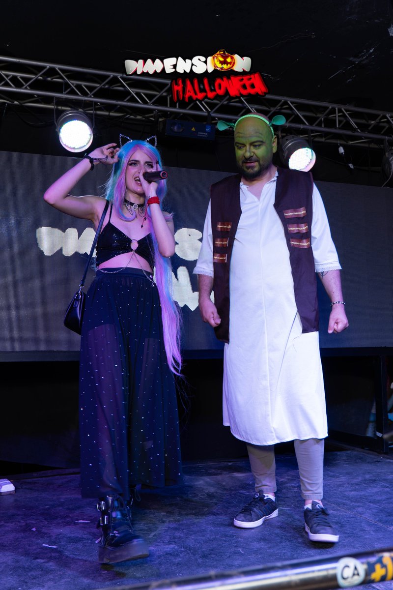 DimensionComics's tweet image. ❤ 9° Edición #DimensionHalloween 👻 Gracias por ser los protas de nuestra fiesta de cosplay, otakus y frikeadas 🎃

Fotos oficiales por 📷 instagram.com/estudio_mollin…

📥 Se descargan en Alta Calidad desde [ bit.ly/dimensionprensa / link en bio y en historias destacadas ]
+