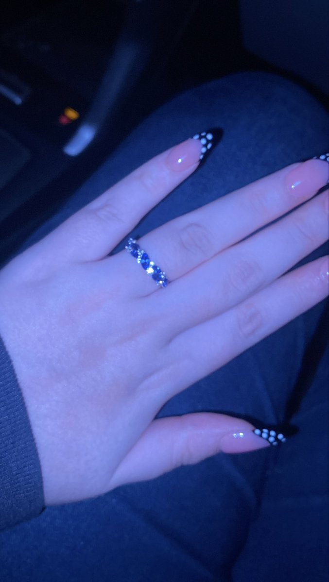 happy psd also… I GOT ENGAGED IRL AHHH IM A FIANCE

 #P1SD #P1Harmony #P1eceSelcaDay #P1ECE #INTAK #P1harmonyWithP1ece <a href="/P1H_members/">P1Harmony</a> <a href="/P1H_official/">P1Harmony official</a>