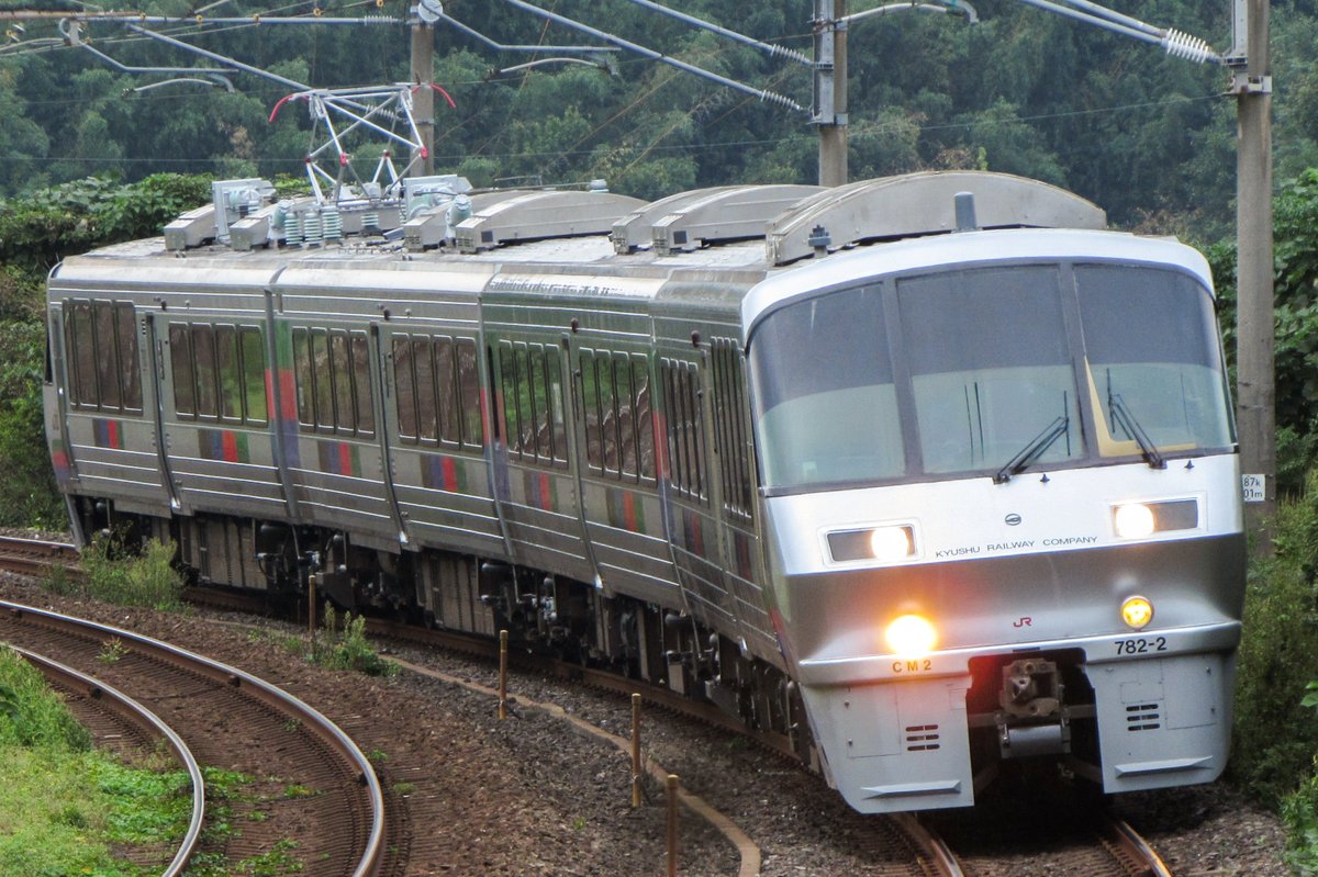 STEx35701635's tweet photo. やつしろ全国花火競技大会による臨時・回送・増結

今年は暑かった。 https://t.co/NLXE5vdWqD