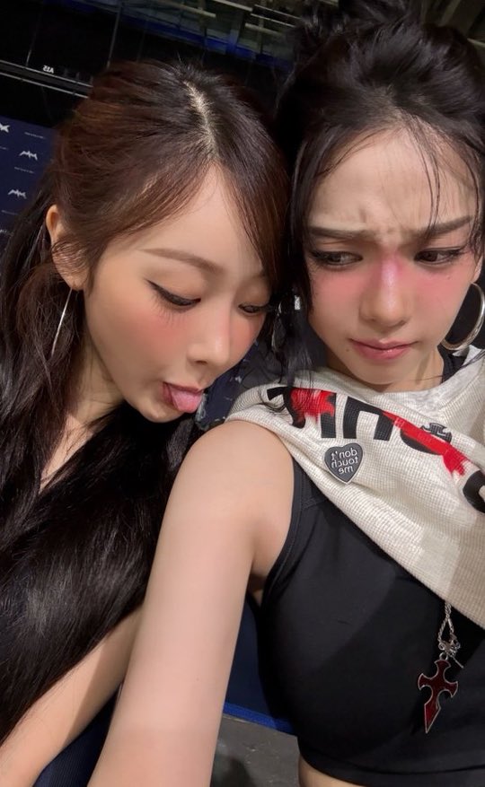 เอาจิงชีชอบมองหน่มน๊มกันเองปะ ฮาาาา