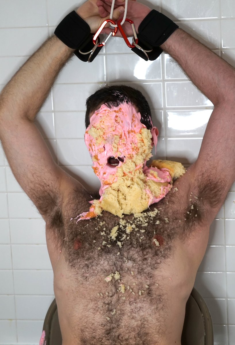 PiedTargets 🥧👣👅 tweet media